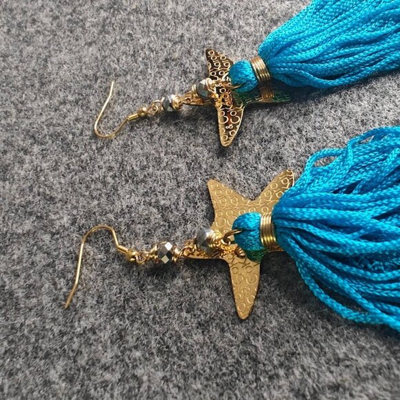 Karola & Co. Tassel Earrings Women’s Gold Star Charm Blue Fringe Boho Chic - Picture 2 of 2